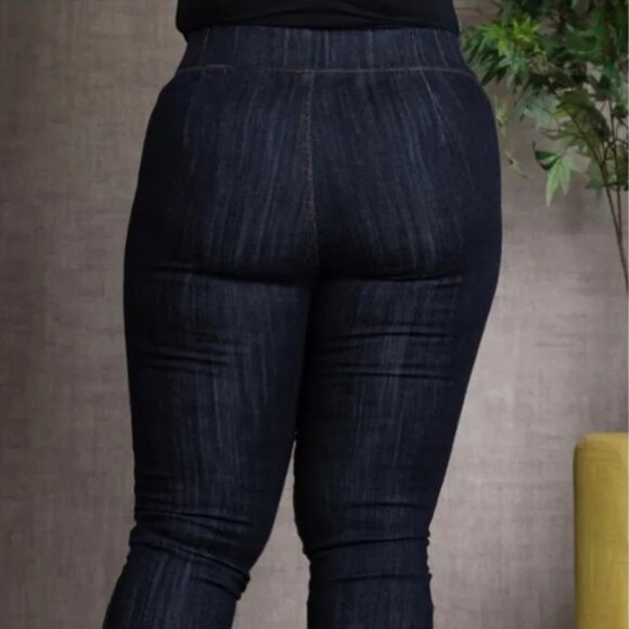 NWT Women’s Dark wash Mid Rise Elastic Waist Skinny Jeggings  Denim Pants - Picture 2 of 12